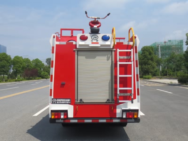 庆铃2.5吨泡沫消防车（国六）