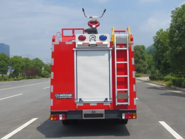 庆铃0.6-1.5吨水罐消防车（上蓝牌）