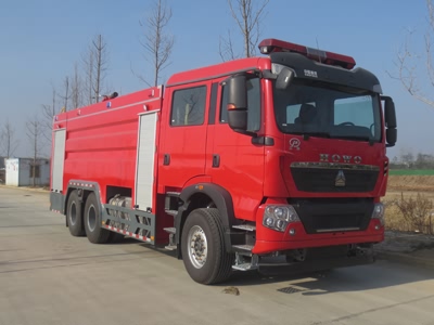 重汽T5G16吨水罐消防车