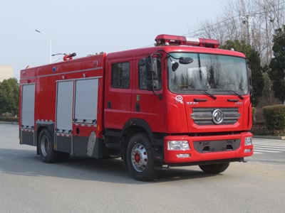 东风D9水罐消防车（8.2吨）