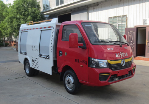 东风途逸单排1.75吨洒水车