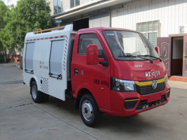 东风途逸单排1.75吨洒水车