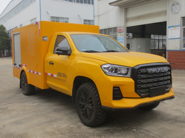 大通皮卡单排四驱大流量排水抢险车