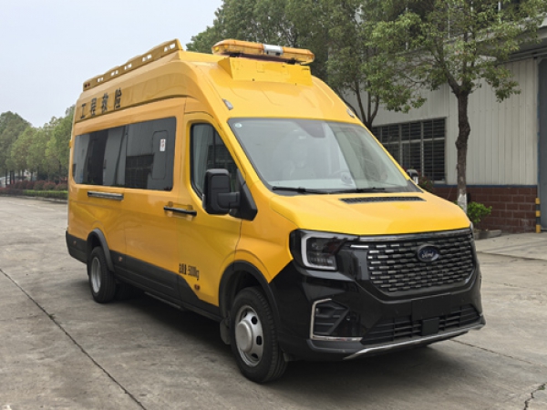 福特T8四驱救险车
